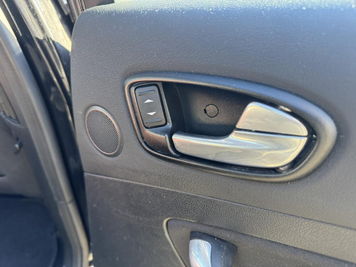 Ford Mondeo BA7 original T&uuml;r hinten rechts Panther Schwarz Kombi Rohbau Bj.2008